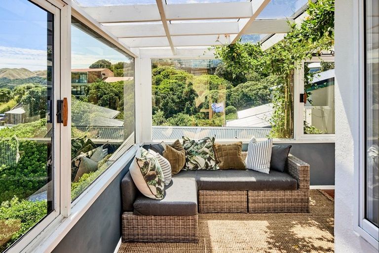 Photo of property in 120a Motuhara Road, Plimmerton, Porirua, 5026