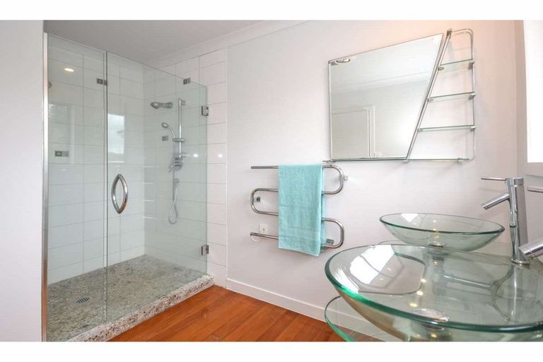 Photo of property in 99 Yorke Road, Haruru, 0204