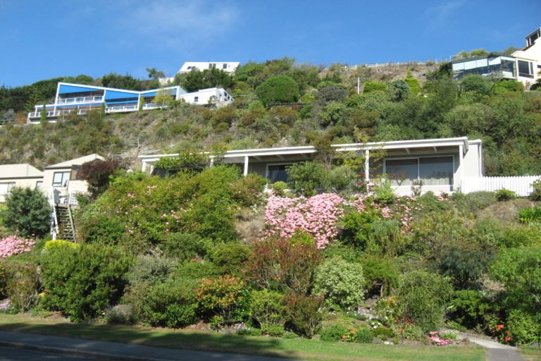 Photo of property in 124 Mccormacks Bay Road, Redcliffs, Christchurch, 8081