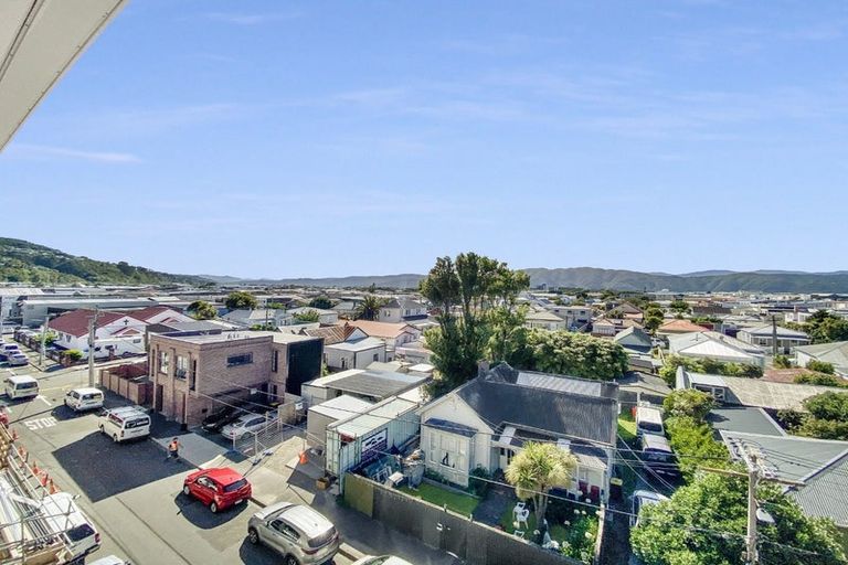 Photo of property in Vela Apartments, 304a/2 Campbell Terrace, Petone, Lower Hutt, 5012