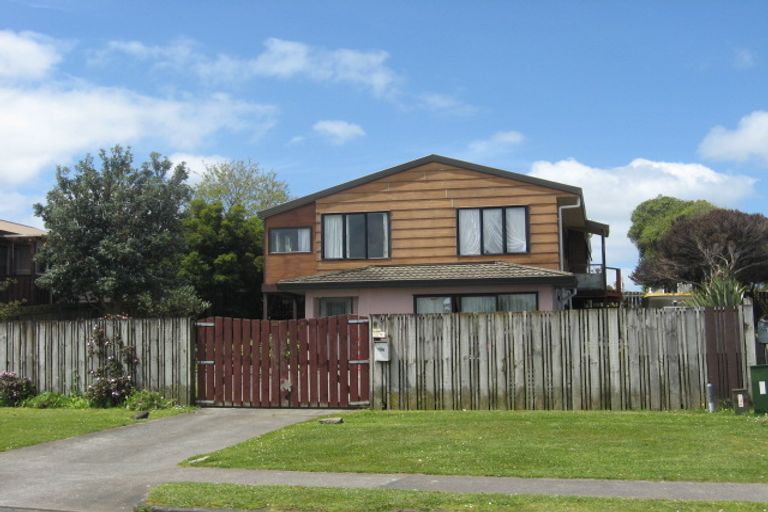Photo of property in 156 Finlayson Avenue, Clendon Park, Auckland, 2103
