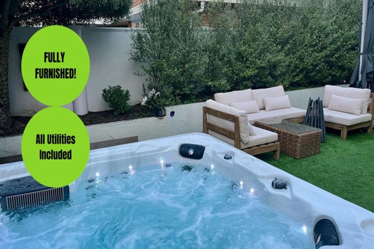 Photo of property in 1/34 Byron Avenue, Takapuna, Auckland, 0622