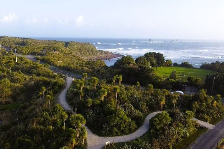 Photo of property in 79a Lighthouse Road, Cape Foulwind, Westport, 7892