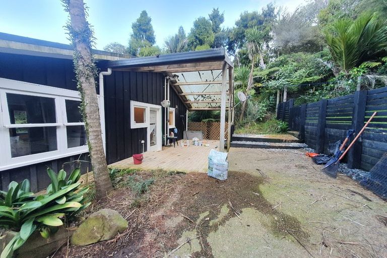 Photo of property in 1260 Huia Road, Huia, Auckland, 0604