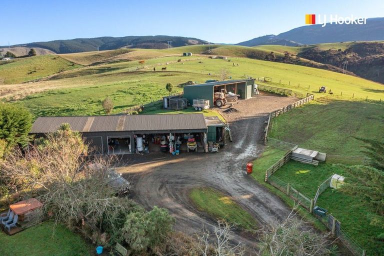 Photo of property in 796 Maungatua Road, Berwick, Outram, 9073