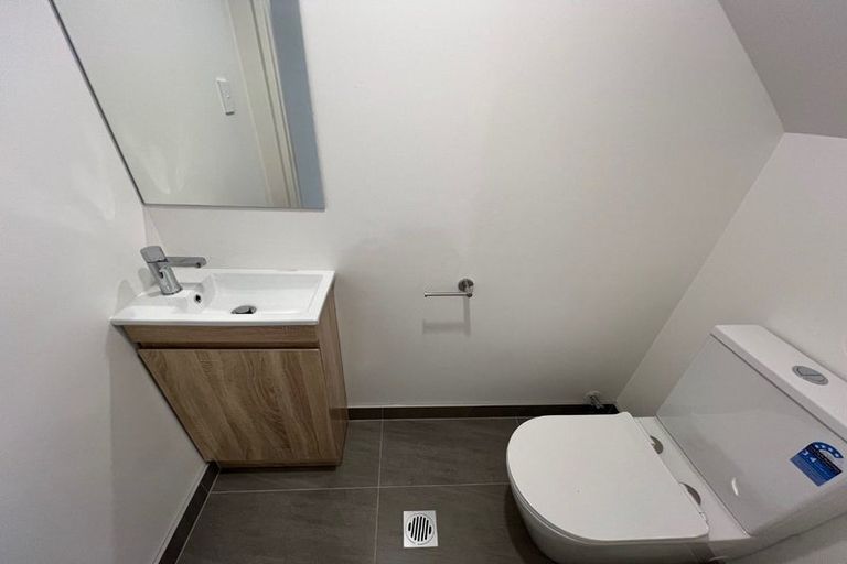 Photo of property in 4/15 Oakland Avenue, Papatoetoe, Auckland, 2025