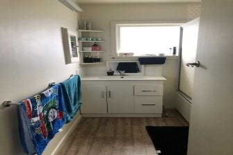 Photo of property in 36 Tirangi Street, Hei Hei, Christchurch, 8042