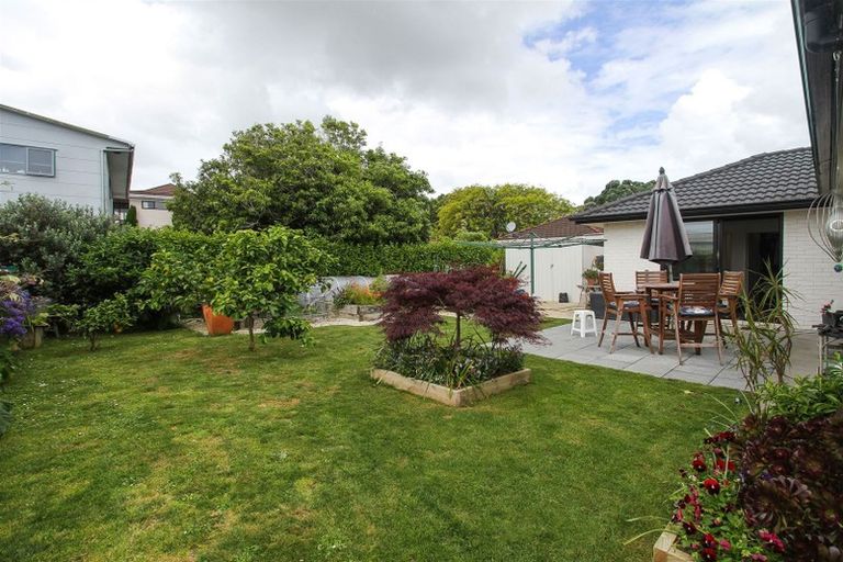 Photo of property in 3 Seaway Road, Clarks Beach, 2122