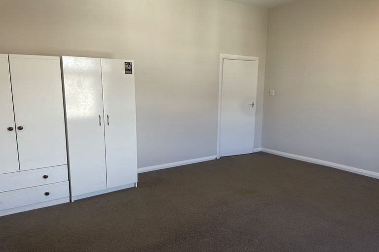 Photo of property in 8 Kenwyn Terrace, Newtown, Wellington, 6021