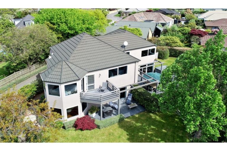 Photo of property in 19 Harrods Court, Ilam, Christchurch, 8053