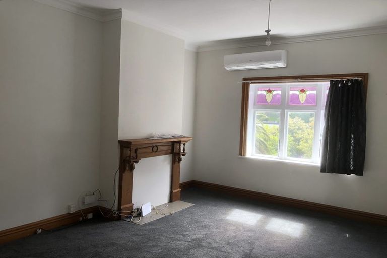 Photo of property in 38 Macdonald Crescent, Te Aro, Wellington, 6011