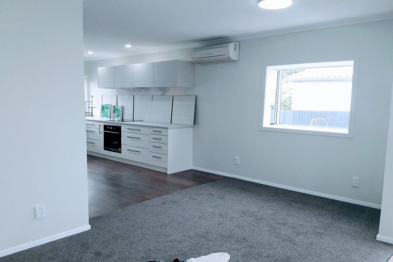 Photo of property in 1/204a Park Road South, Akina, Hastings, 4122