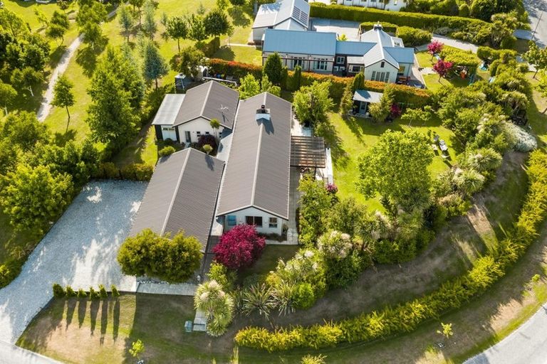 Photo of property in Butel Park, 50 Essex Avenue, Arrowtown, 9302