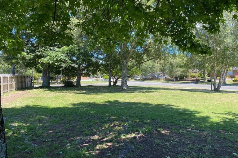 Photo of property in 32 Te Iwiheke Place, Turangi, 3334