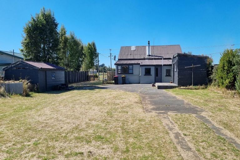 Photo of property in 5 Mary Street, Otautau, 9610