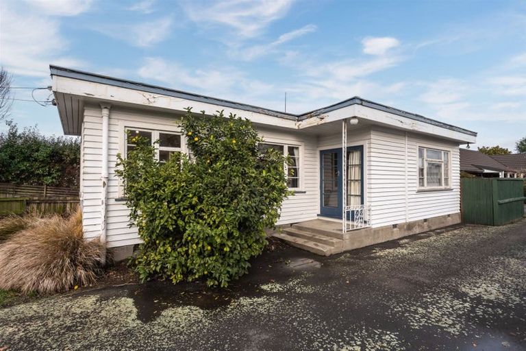 Photo of property in 1/111 Vagues Road, Northcote, Christchurch, 8052