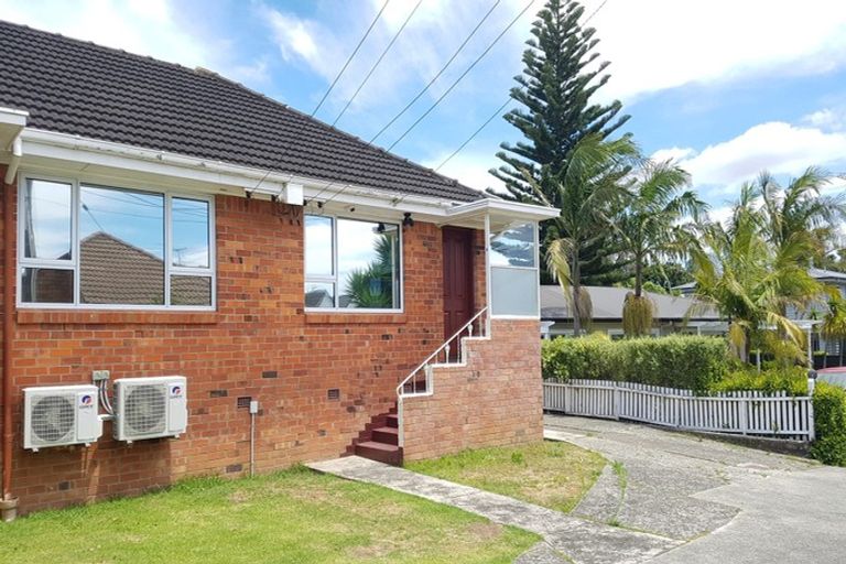 Photo of property in 4/109 Shakespeare Road, Milford, Auckland, 0620