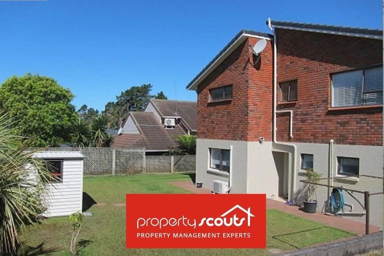 Photo of property in 18 Tatyana Place, Massey, Auckland, 0614