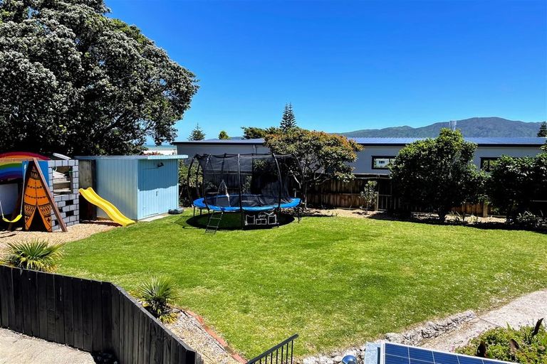 Photo of property in 15 Arthur Street, Paraparaumu Beach, Paraparaumu, 5032