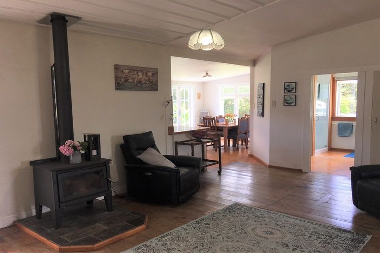 Photo of property in 482 Millbrook Road, Waipu, 0582