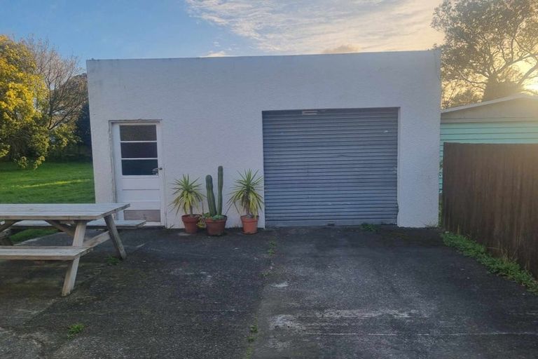 Photo of property in 29 William Benton Street, Featherston, 5710