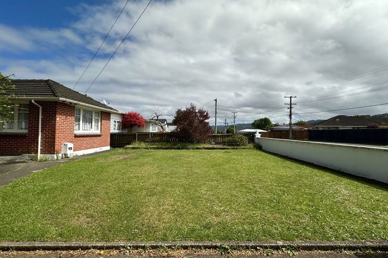 Photo of property in 44 Clouston Park Road, Clouston Park, Upper Hutt, 5018