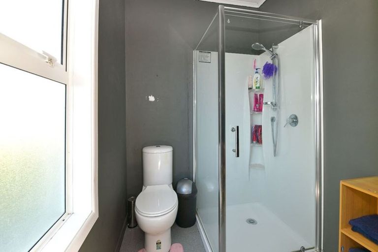 Photo of property in 47 Wade River Road, Stanmore Bay, Whangaparaoa, 0932