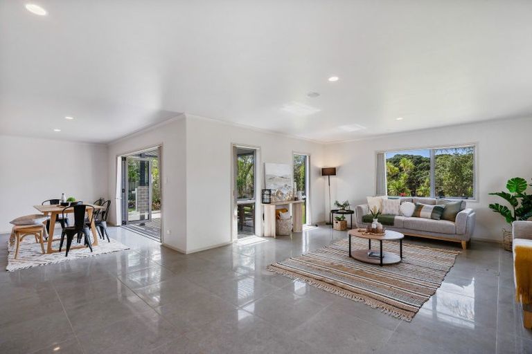 Photo of property in 11 Waitaha Place, Ruakaka, 0116