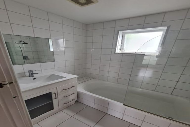 Photo of property in 1/141 Hataitai Road, Hataitai, Wellington, 6021