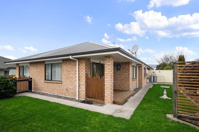Photo of property in 172a Bartholomew Road, Levin, 5510