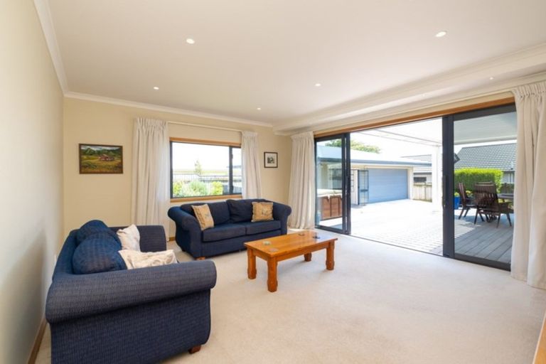 Photo of property in 8 Fulford Road, Havelock North, 4130