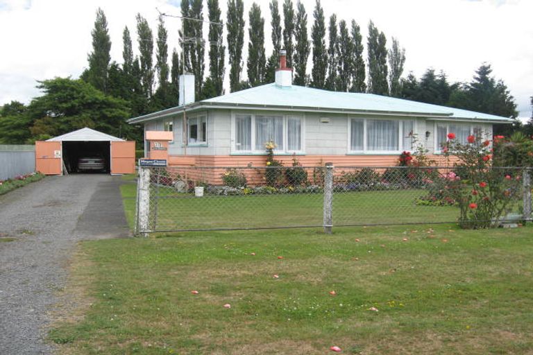 Photo of property in 30 Pitt Street, Raetihi, 4632