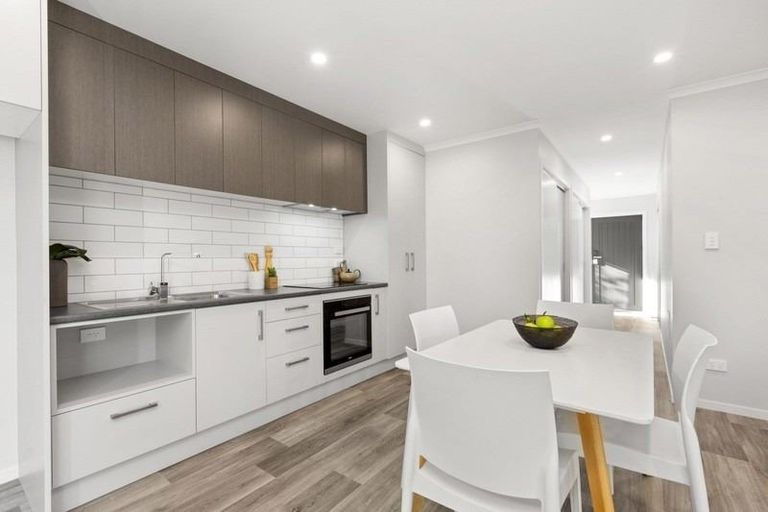 Photo of property in 1/10 Gazeley Avenue, Silverdale, Hamilton, 3216