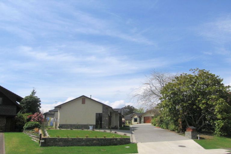 Photo of property in 64a Iles Road, Lynmore, Rotorua, 3010