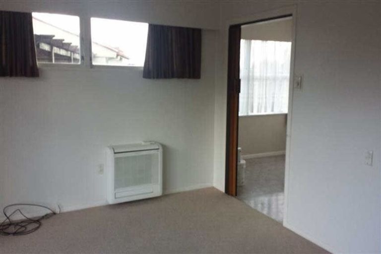 Photo of property in 50 Cecil Street, St Andrews, Hamilton, 3200