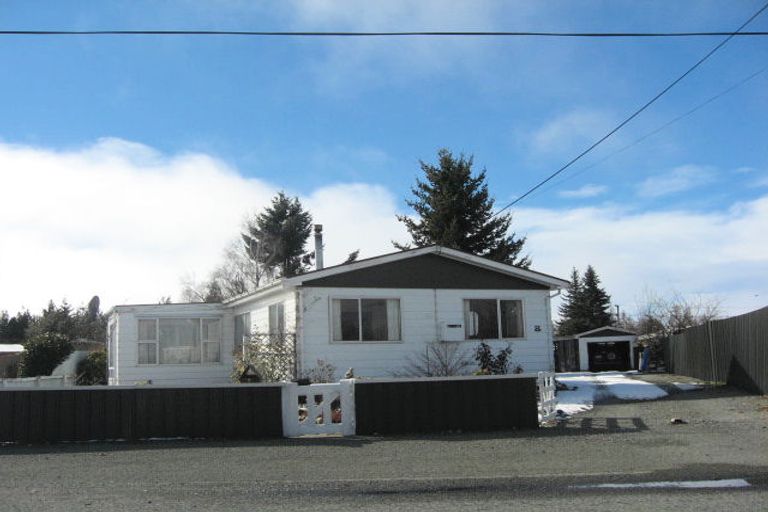 Photo of property in 8 Godley Street, Twizel, 7901