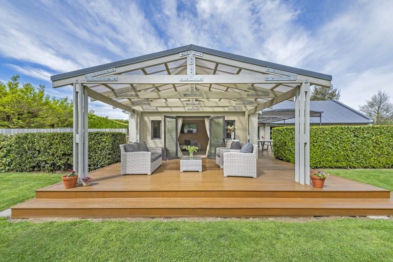 Photo of property in 34 Stott Drive, Darfield, 7571