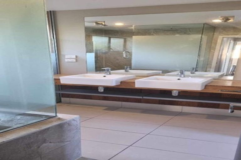 Photo of property in 1/107 Main North Road, Papanui, Christchurch, 8052