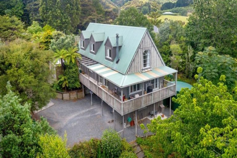 Photo of property in 117 Preeces Point Road, Preece Point, Coromandel, 3506