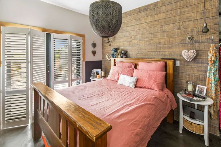 Photo of property in 294 Inland Road North, Tikorangi, Waitara, 4383