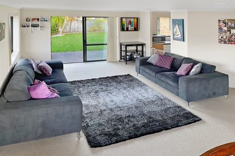 Photo of property in 105 Kyle Road, Greenhithe, Auckland, 0632