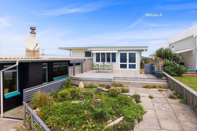 Photo of property in 225a Pukehina Parade, Pukehina, 3189