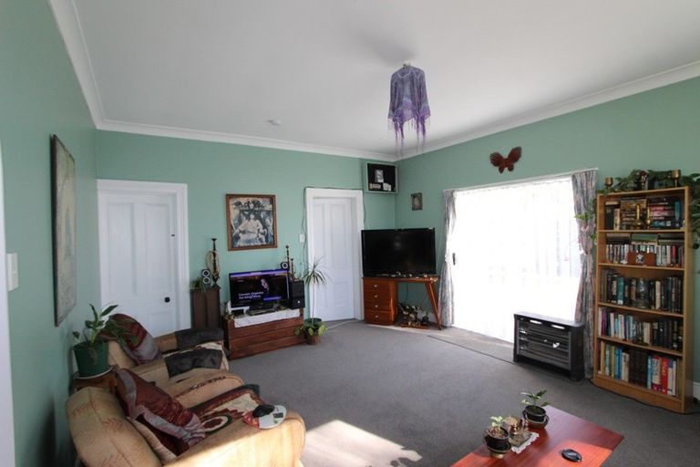 Photo of property in 11 Tyndall Street, Pahiatua, 4910