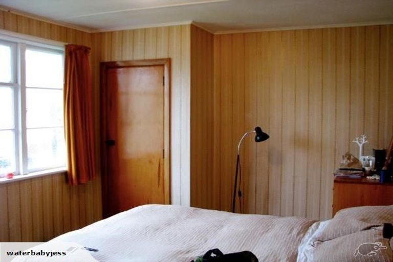 Photo of property in 46 Raukawa Street, Strathmore Park, Wellington, 6022