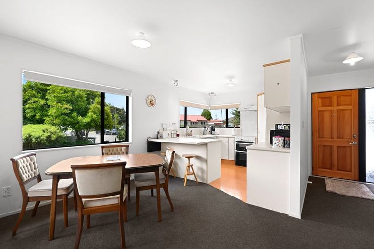 Photo of property in 14 Rogers Place, Fairview Downs, Hamilton, 3214