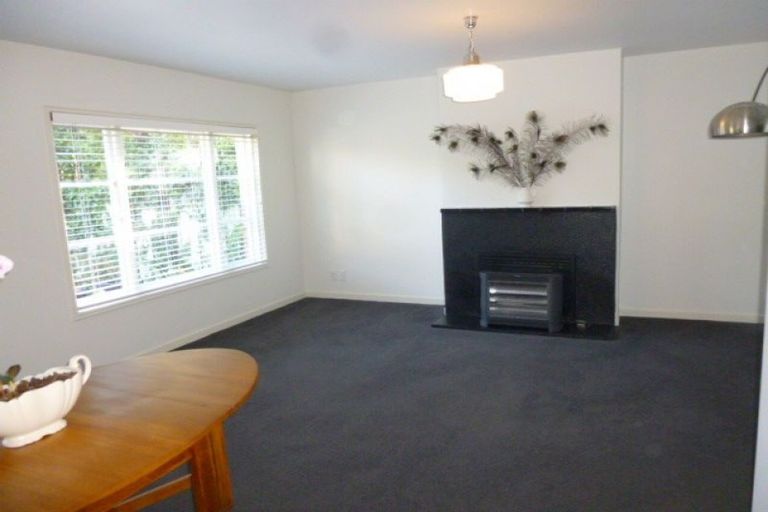 Photo of property in 77 Kahu Road, Fendalton, Christchurch, 8041