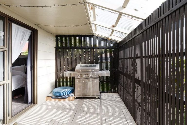 Photo of property in 17b Cecil Place, Cloverlea, Palmerston North, 4412