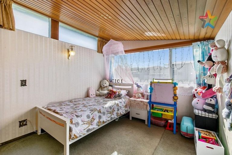 Photo of property in 20 Park Avenue, Epuni, Lower Hutt, 5011