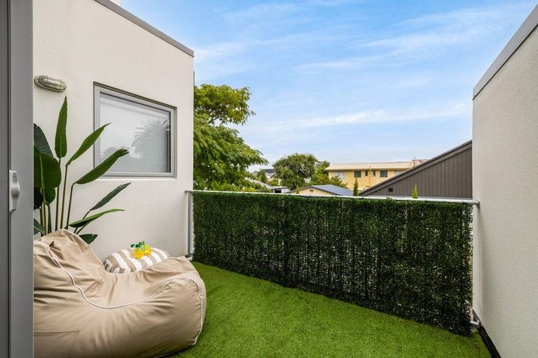 Photo of property in 42c Devon Street, Sydenham, Christchurch, 8023