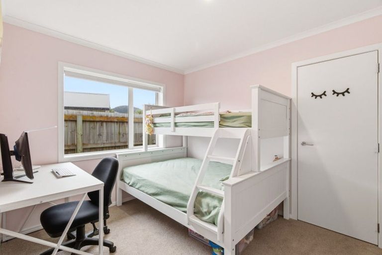 Photo of property in 23 Gallipoli Place, Paraparaumu, 5032